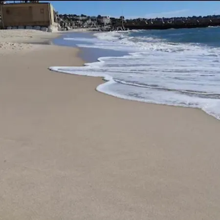 Appartement Impeccable 3 Pieces Avec Balcons, La A 50m Juan Les Pins Proche Cannes