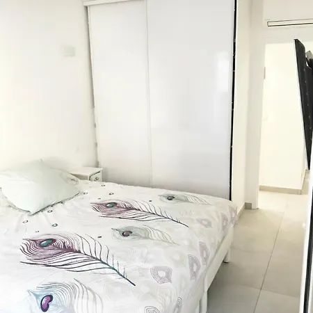 Impeccable 3 Pieces Avec Balcons, La A 50m Juan Les Pins Proche Cannes Apartament *